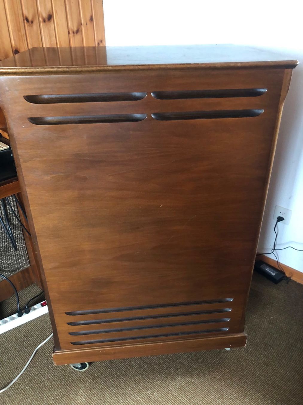 Hammond Strumenti musicali: alte Hammond-Orgel – Usato da Lupfig venduto da sil_86mg 2