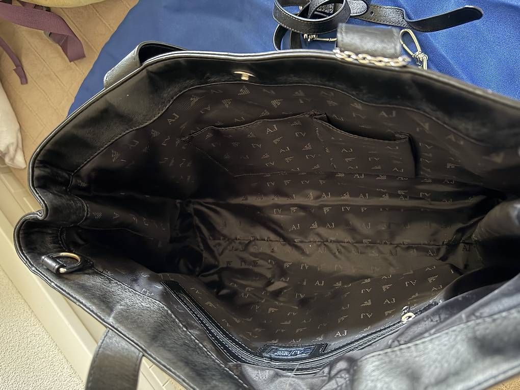 Taschen für Damen: Borsa Armani Jeans – Gebraucht aus Sigirino von maudpiatti 1