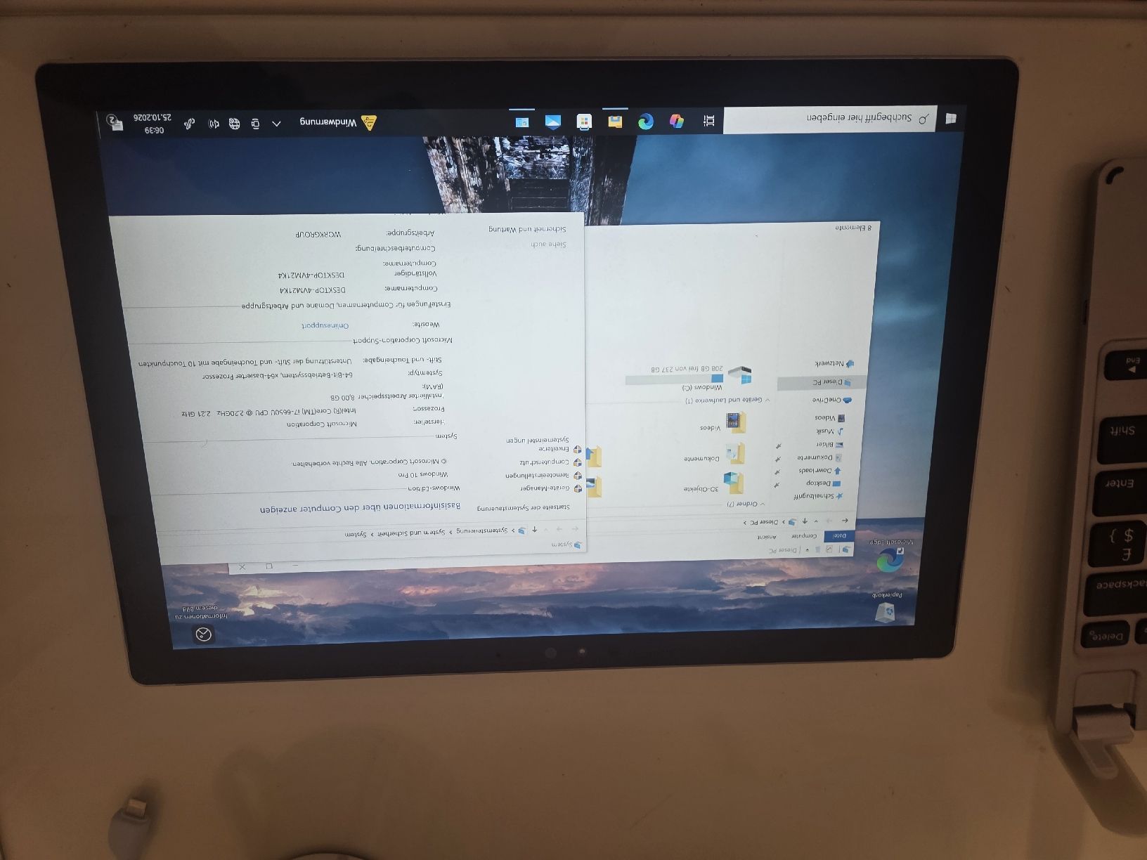 Microsoft Tablet PC: Microsoft Surface Pro mit i7 Prozessor 8GB RAM Windows 10 Pr – Usato da Flawil venduto da Hamdia12 7