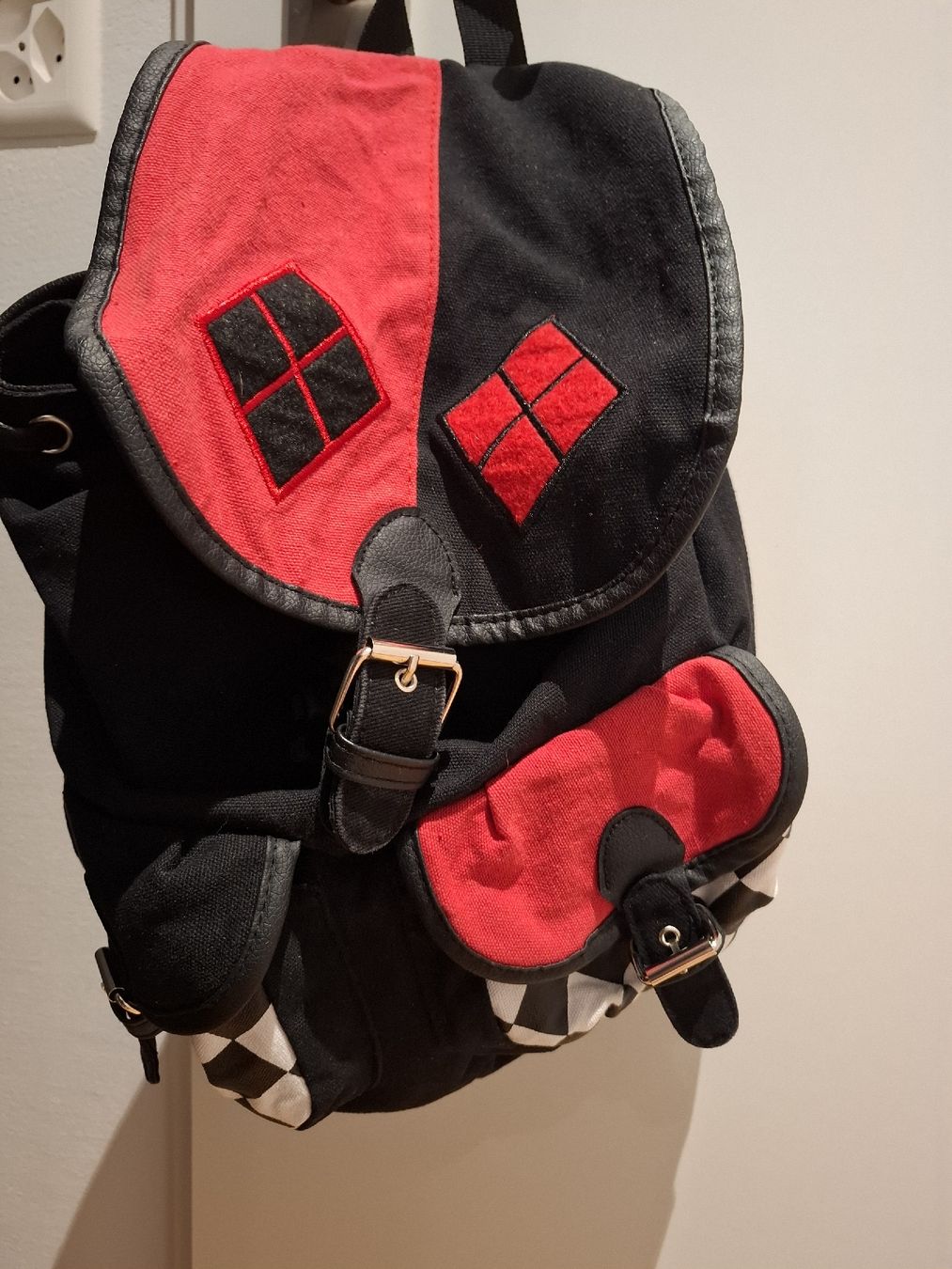 Rucksäcke: Rucksack Harley Quinn – Gebraucht aus Dübendorf von MO_c6hy