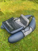 Belly Boat, Outcast "Trinity" im Wanderrucksack und Zubehör