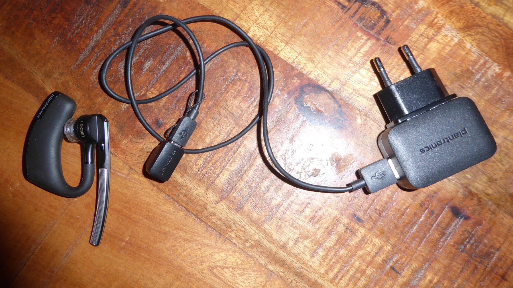 Plantronics Kopfhörer: Plantronics Voyager Legend Bluetooth-Headset – Gebraucht aus Sargans von Benziner 3