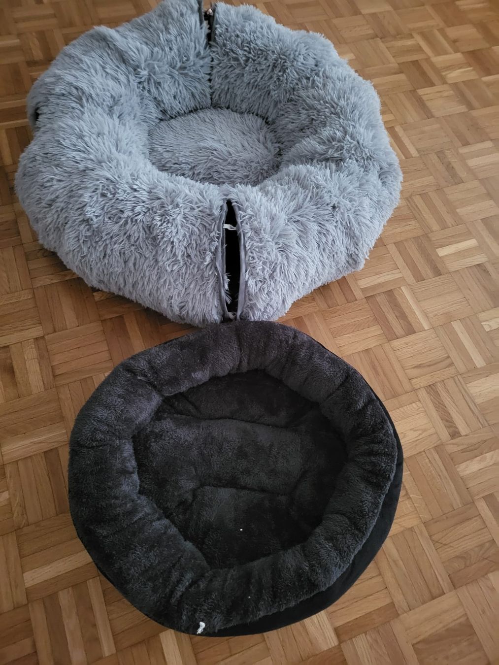 Cucce & Letti: Katzen Plüsch rund Grau Grösse M – Usato da Frick venduto da ise_9fxx