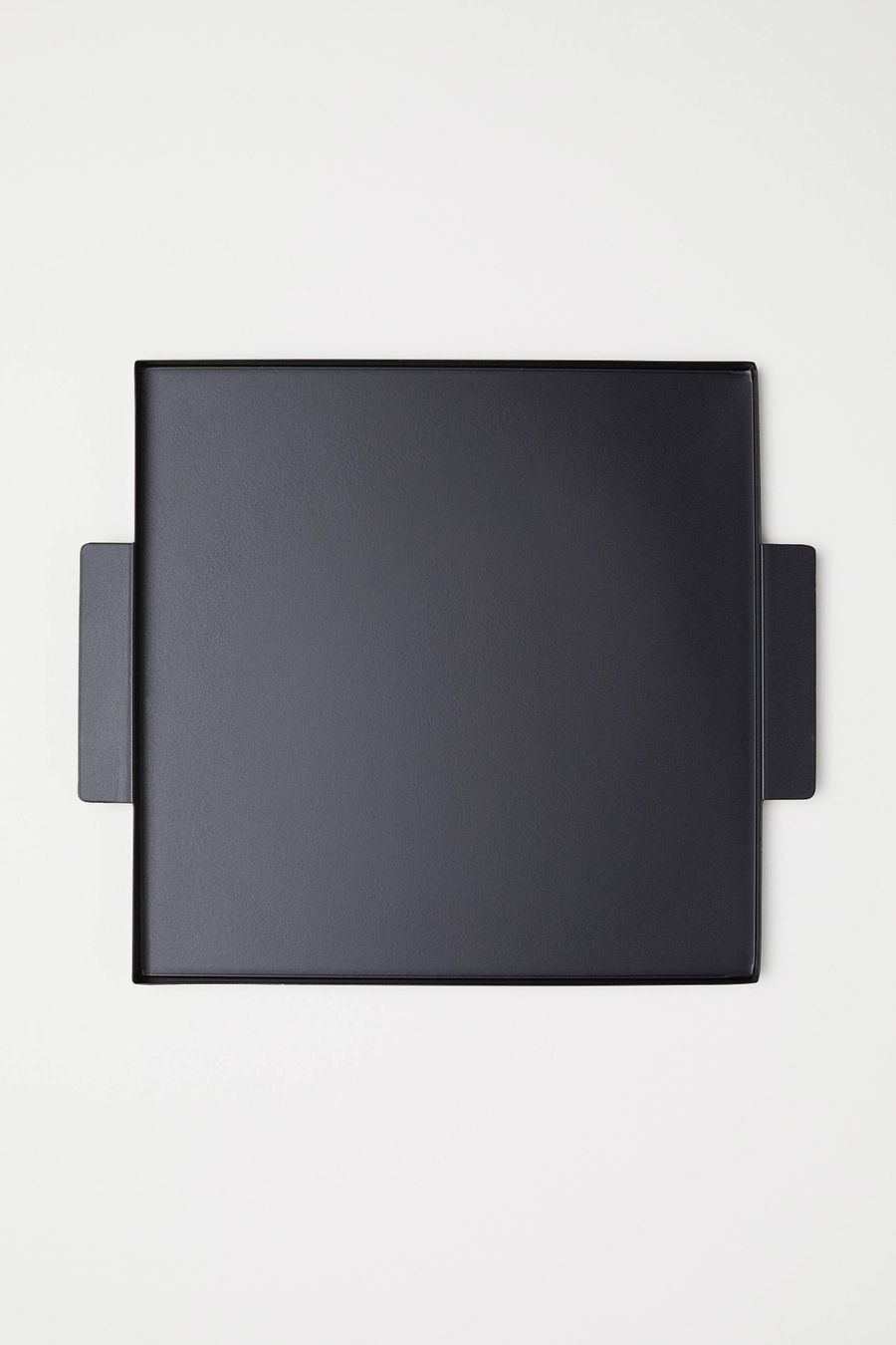 Piatti di portata: H&M Home - Tablett aus Metall – Usato da Versoix venduto da thejewelryclub