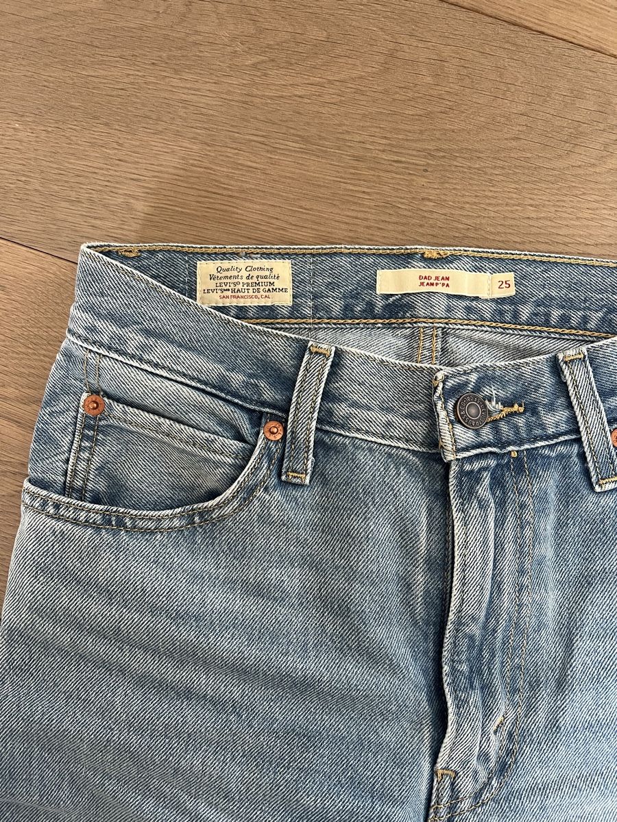 Levi's Jeans: Levi's Dad Jeans, Gr. 25, hellblau, neuwertig – Usato da Olten venduto da isabelschmid 1
