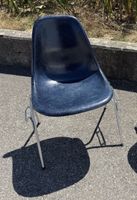6 eames navy blue Hermann Miller 