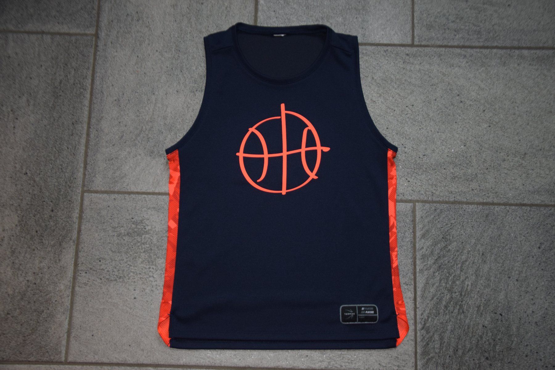 Camicie, T-shirt & Polo: Junge Basket Tank Top gr. 152 – Usato da Mezzovico venduto da finsteraar