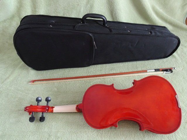 Musikinstrumente: Geige 4/4, Bogen, Geigen-Kasten – Gebraucht aus Berikon von Splendida43 3