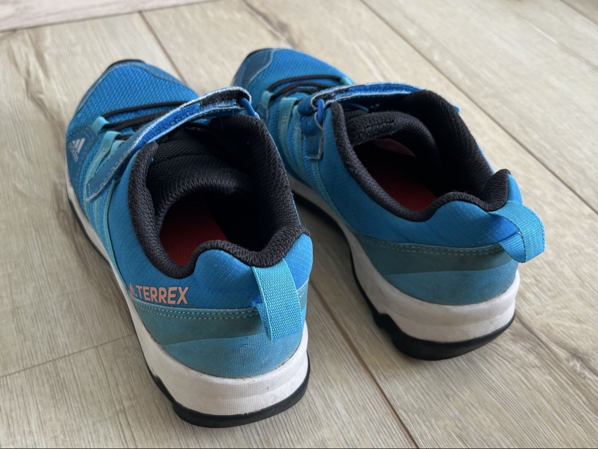 Scarpe per ragazzi: Adidas Terrex Traxion Grösse 32 – Usato da Zürich venduto da Renkonsky 6