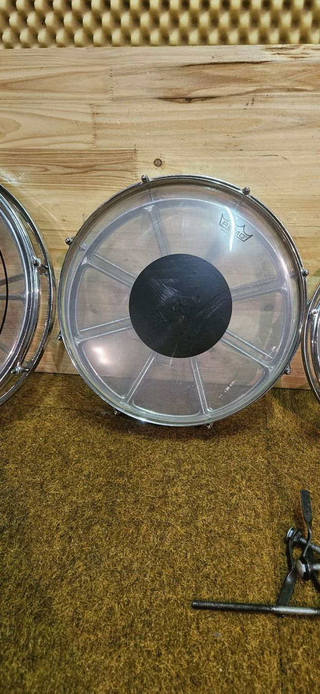 Strumenti musicali: Vintage Remo Rototoms – Usato da Rapperswil SG venduto da Portschluessel 4
