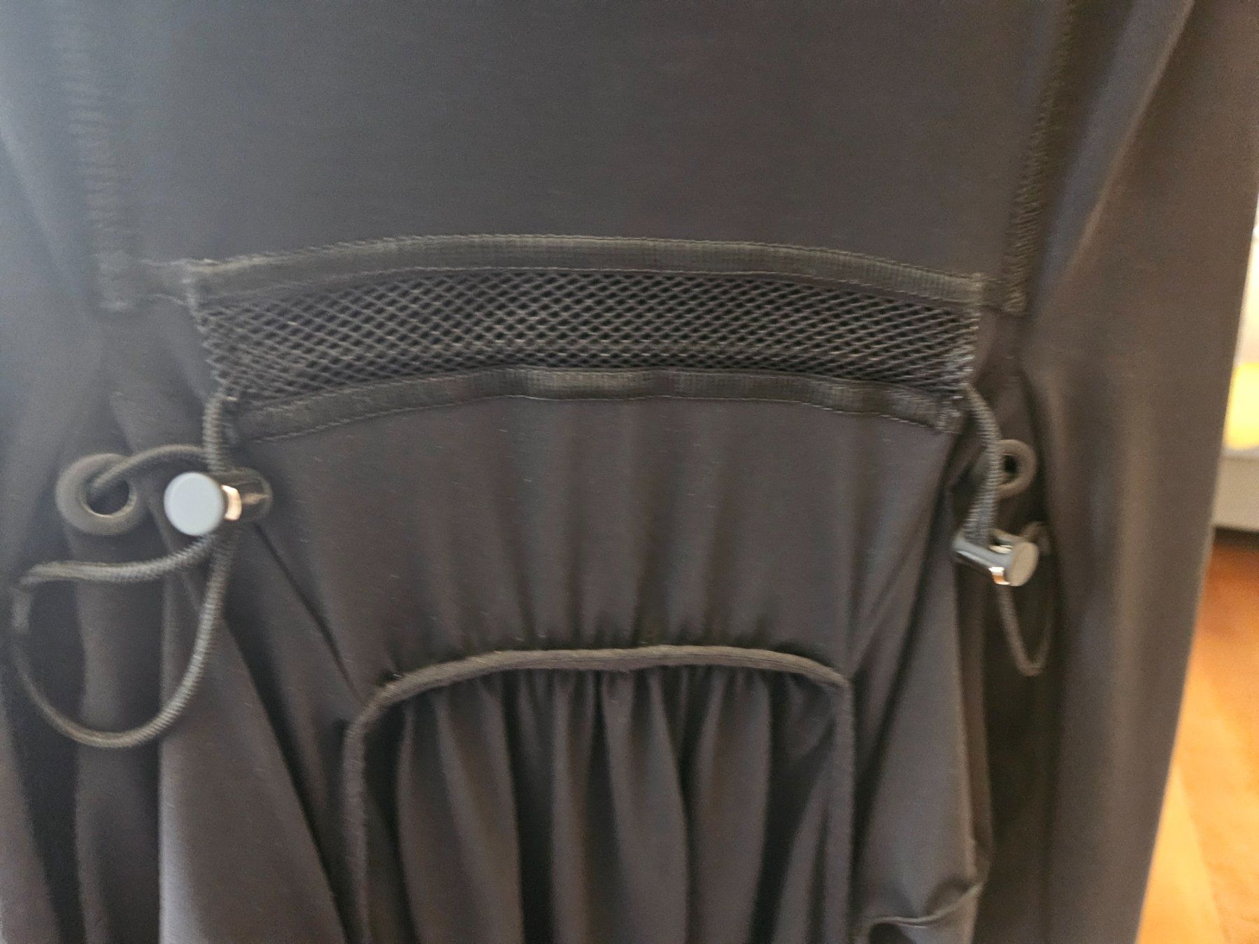 Vestiti: HIGH USE Kleid Schwarz – Usato da Bern venduto da Alea6892 5