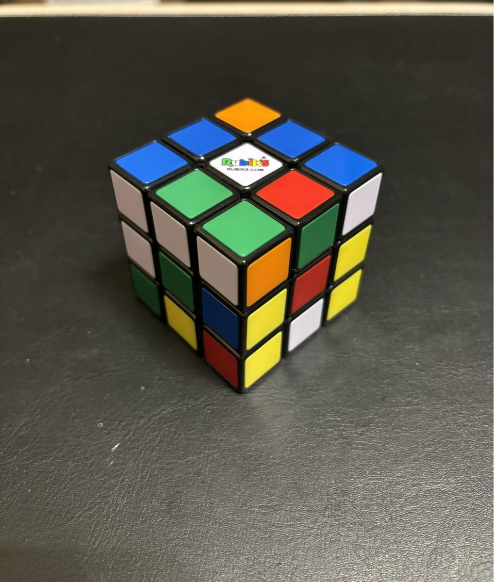 Rubik's Giochi: Ab 1.-  Rubik‘s Cube 3x3 – Usato da Wil ZH venduto da lor_y5zw