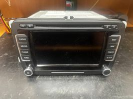 VW 1T0 035 680 P (RNS510)