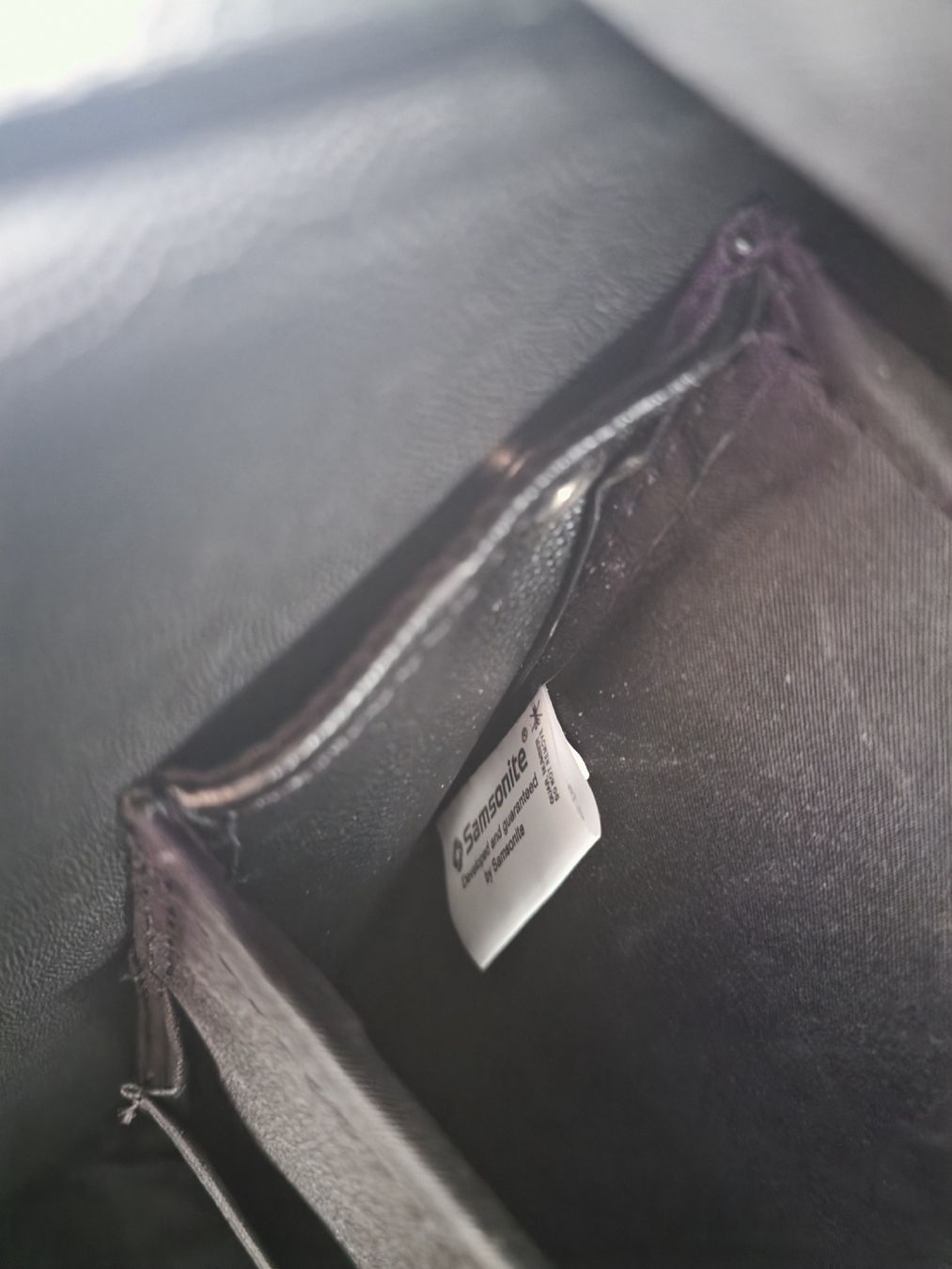Samsonite Portafogli: Portefeuille Samsonite noir en cuir, modèle compact, – Usato da Chavannes-près-Renens venduto da Magno3620 6