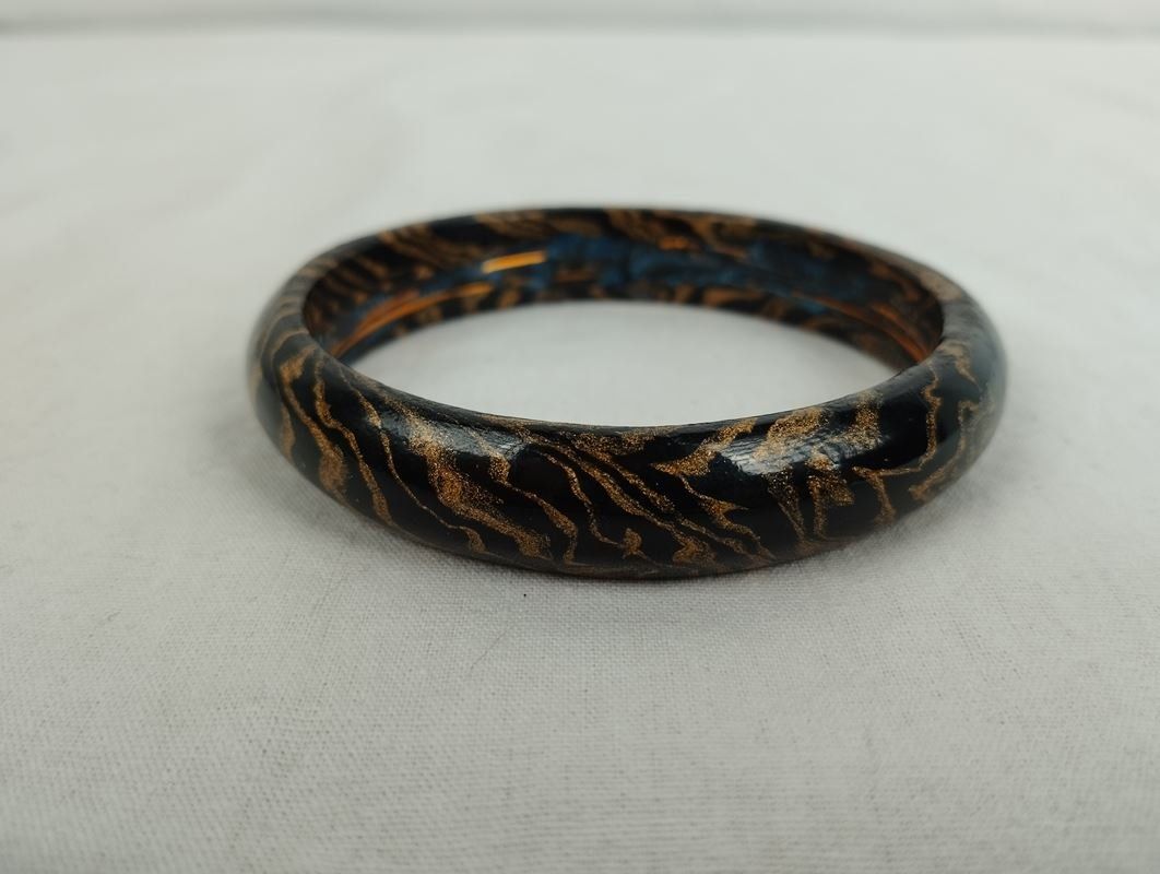 Bracelets: Armreif Vintage Zebra – D'occasion à Schübelbach par Restwert_Schubelbach