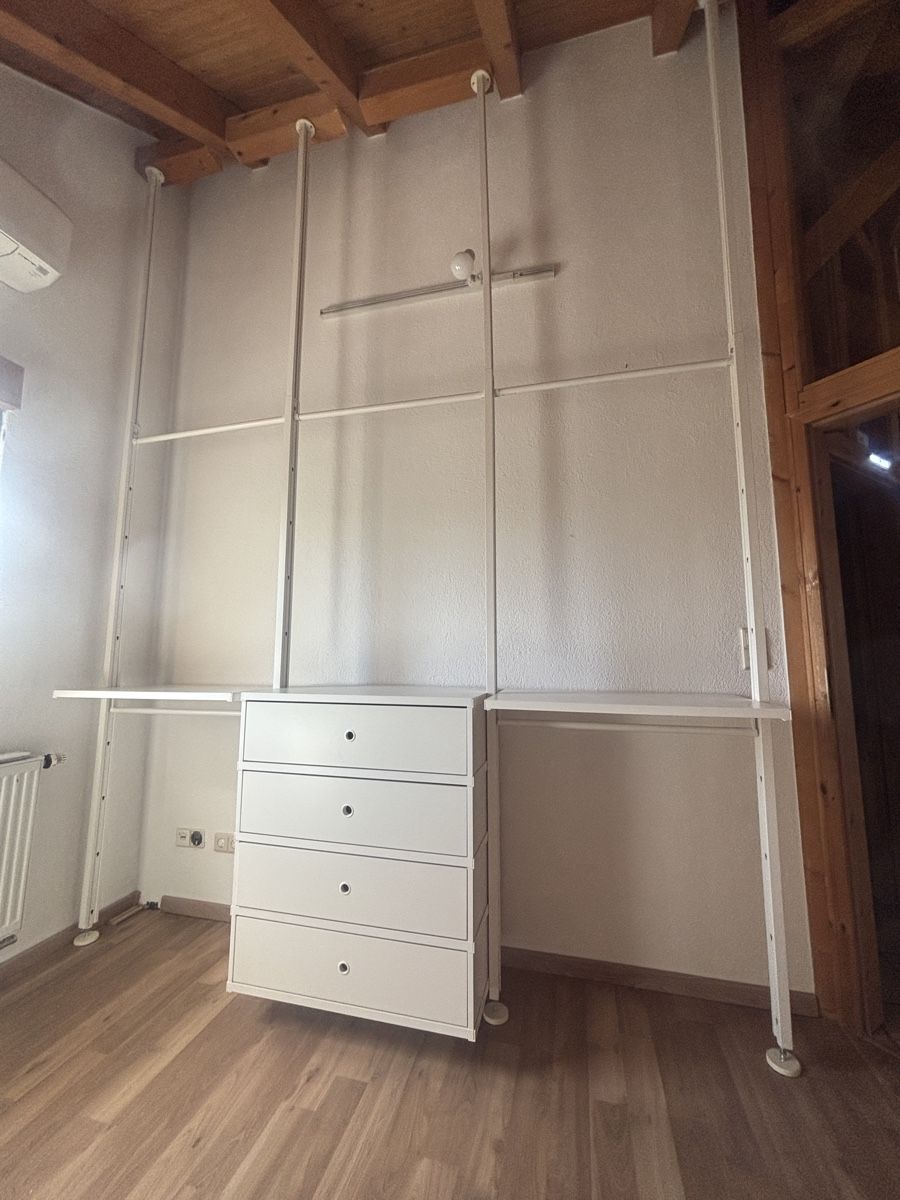Ikea Armadi: Elvarli  – Usato da Winterthur venduto da Trailerparkboy 1