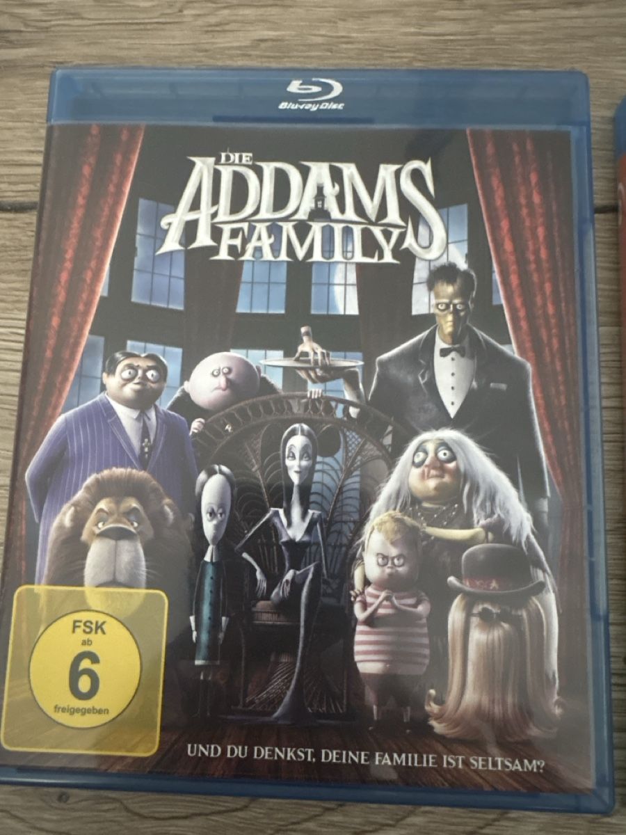 Tutti i DVDs: Die Addams Family  Blu Ray – Nuovo (secondo la descrizione) da Wetzikon ZH venduto da Bclement