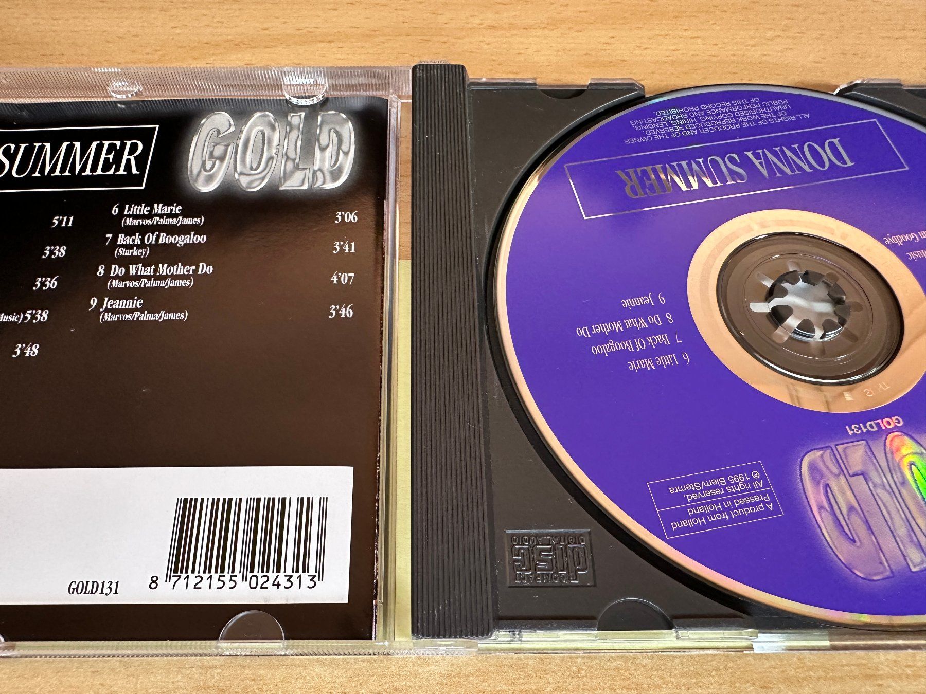CD: Donna Summer – Gold – Usato da Rikon im Tösstal venduto da Alpenmutz 2