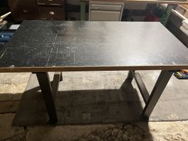 Werkbank / table de travail ESD, 150 x 80 cm, état d'usage