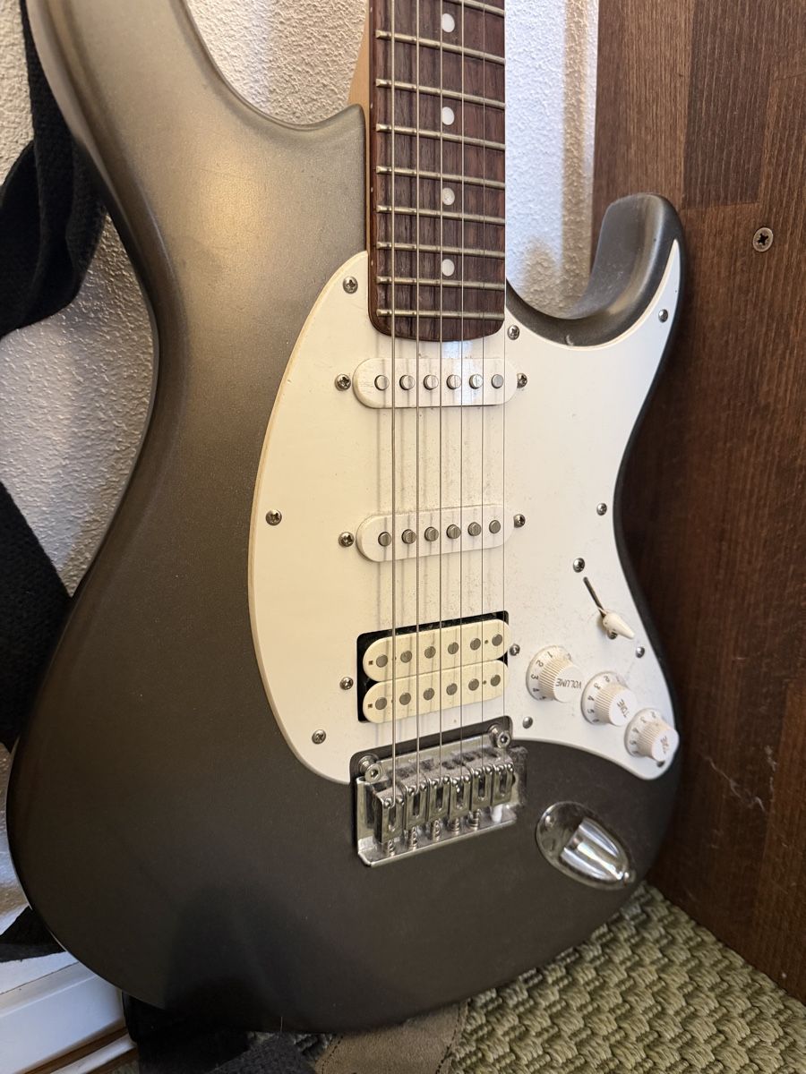 Cort Musikinstrumente: Cort electric guitar used condition – Gebraucht aus Dietlikon von eeclaire 1