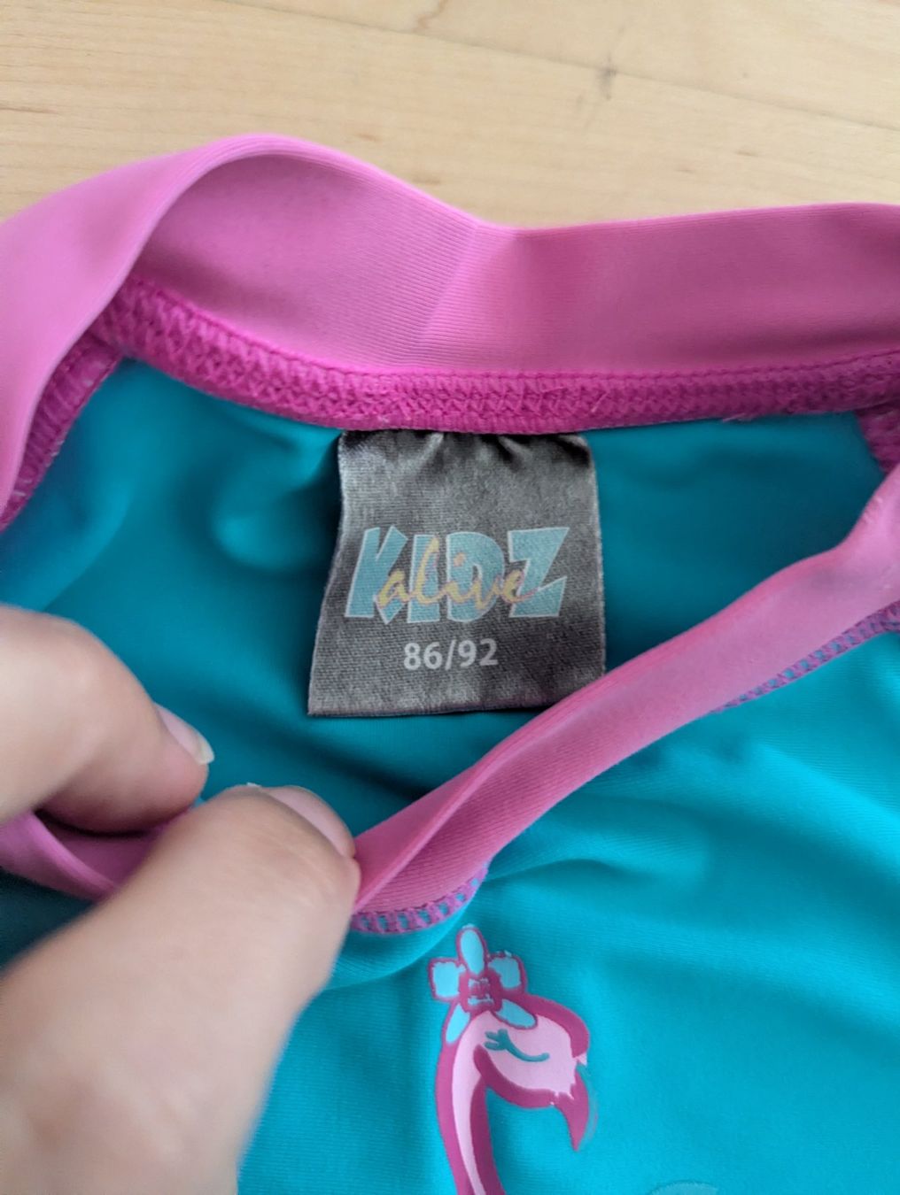 Costumi da bagno & Bikini: Badeanzug Set Mädchen Grösse 86/92 – Usato da Uster venduto da petches 2