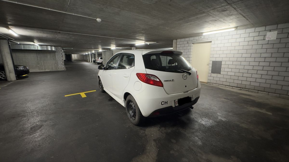 Mazda Autos: Mazda 2 1.5 2009 ( Sternenhimmel ) – Gebraucht aus Chur von jef_bnt8 4