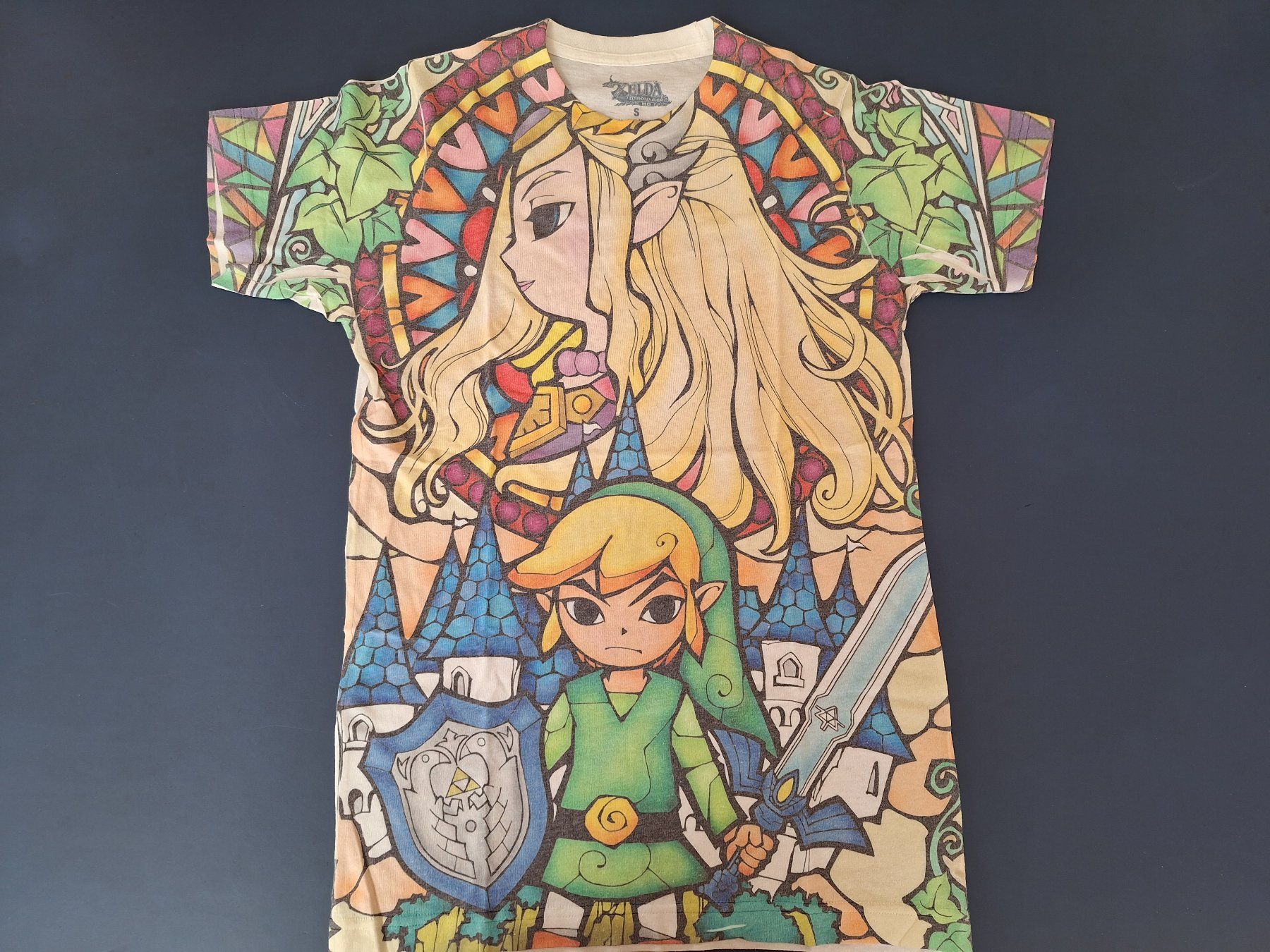 T-shirt: Nintendo T-Shirt, Zelda Windwaker, Grösse S – Usato da Spreitenbach venduto da misi.m