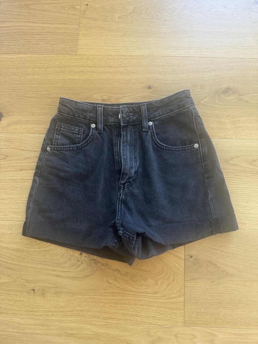 H&M Jeans: Shorts – D'occasion à Zürich par Chanelle07