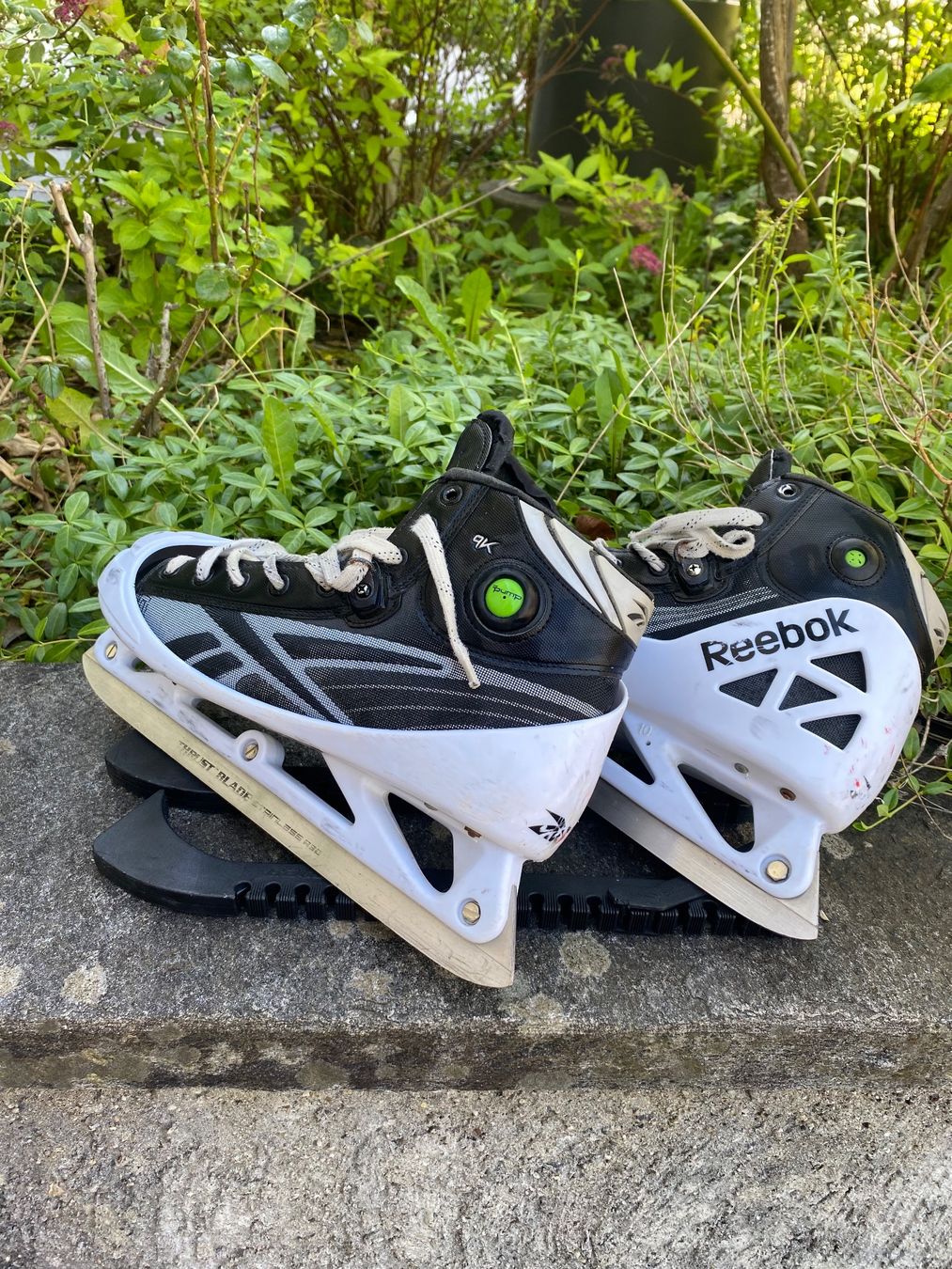 Reebok Pattini da ghiaccio: Reebok 9k pump goalie skates – Usato da Basel venduto da nic_wvc7