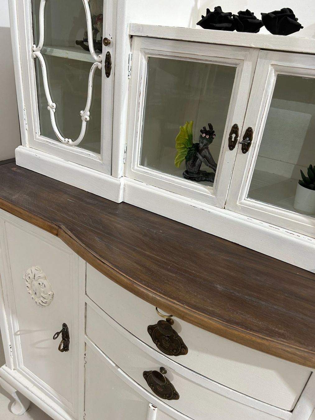 Büffets: Küchenbuffet Schrank Vitrine Eiche antik weiss vintage – Gebraucht aus Gränichen von boernies01 5
