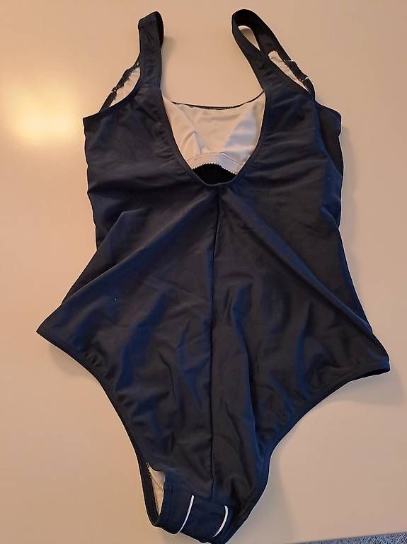 Costumi da bagno & Bikini: Badkleid Gr. 40 – Usato da Basel venduto da Blanche1104 1