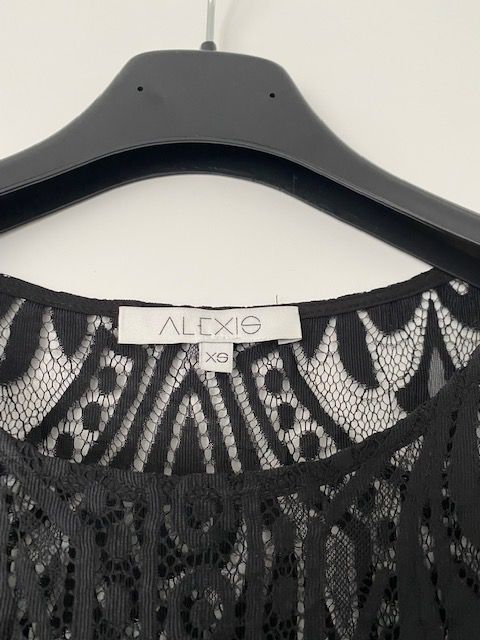 Kleider: Alexis lace dress – Neu (gemäss Beschreibung) aus Dallenwil von ZD2019 3