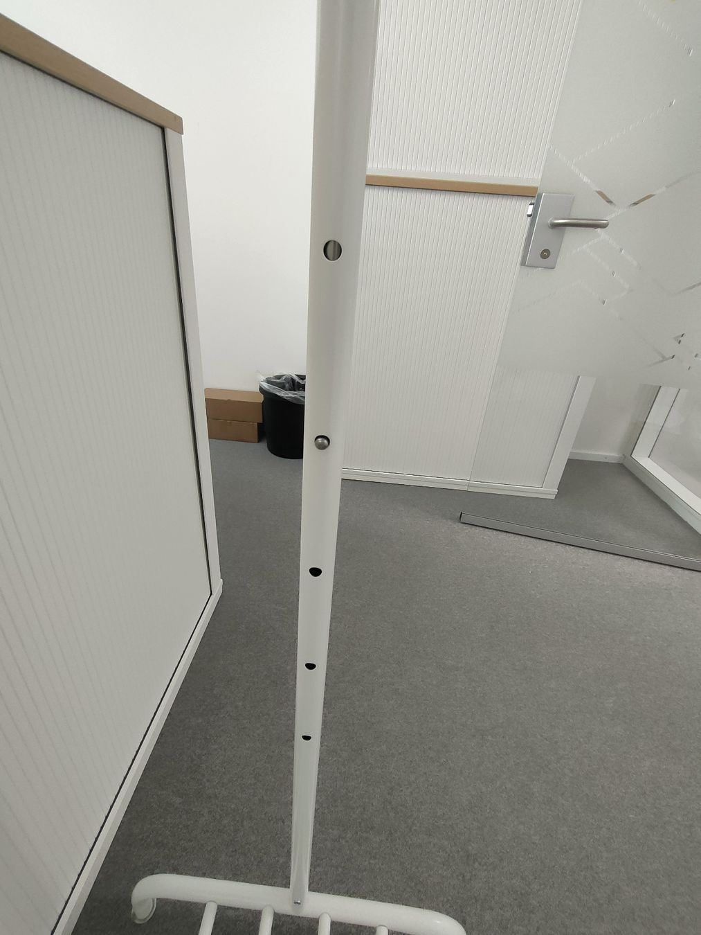 Ikea Porte manteau: Garderobe Kleiderständer – D'occasion à Tafers par fa_biene 3