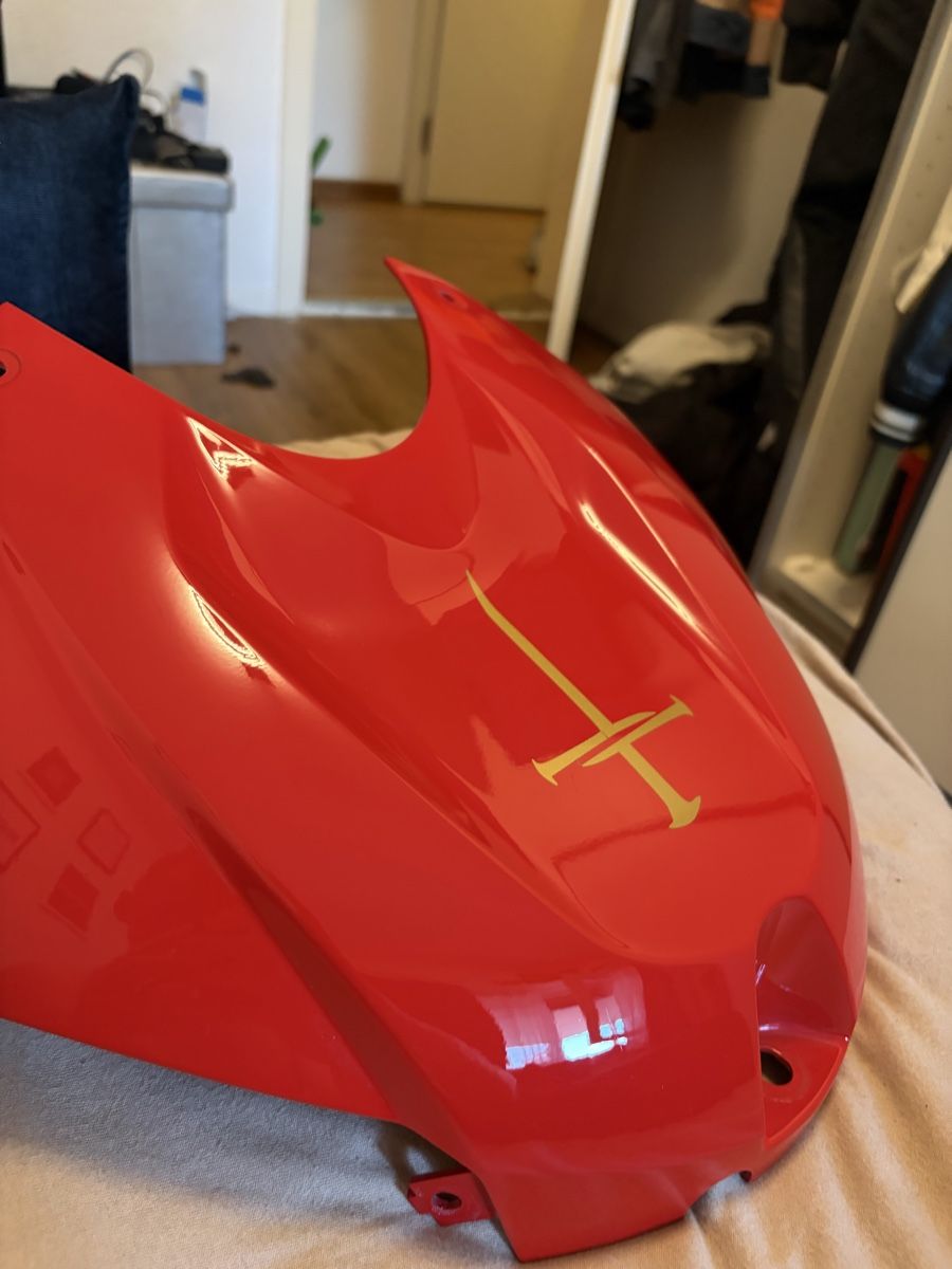 BMW Tutti i ricambio per moto: Tankabdeckung S1000r 2014-16 – Usato da Sursee venduto da kra_lqp7 2