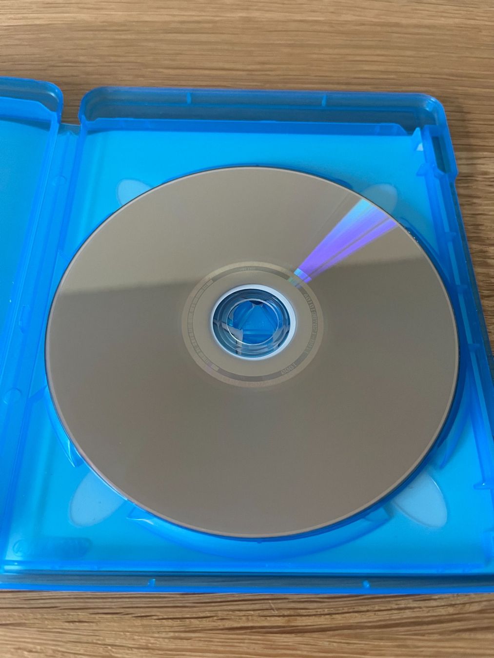Tutti i DVDs: Blu Ray - Marvel's Avengers – Usato da Fällanden venduto da iichhalt 3