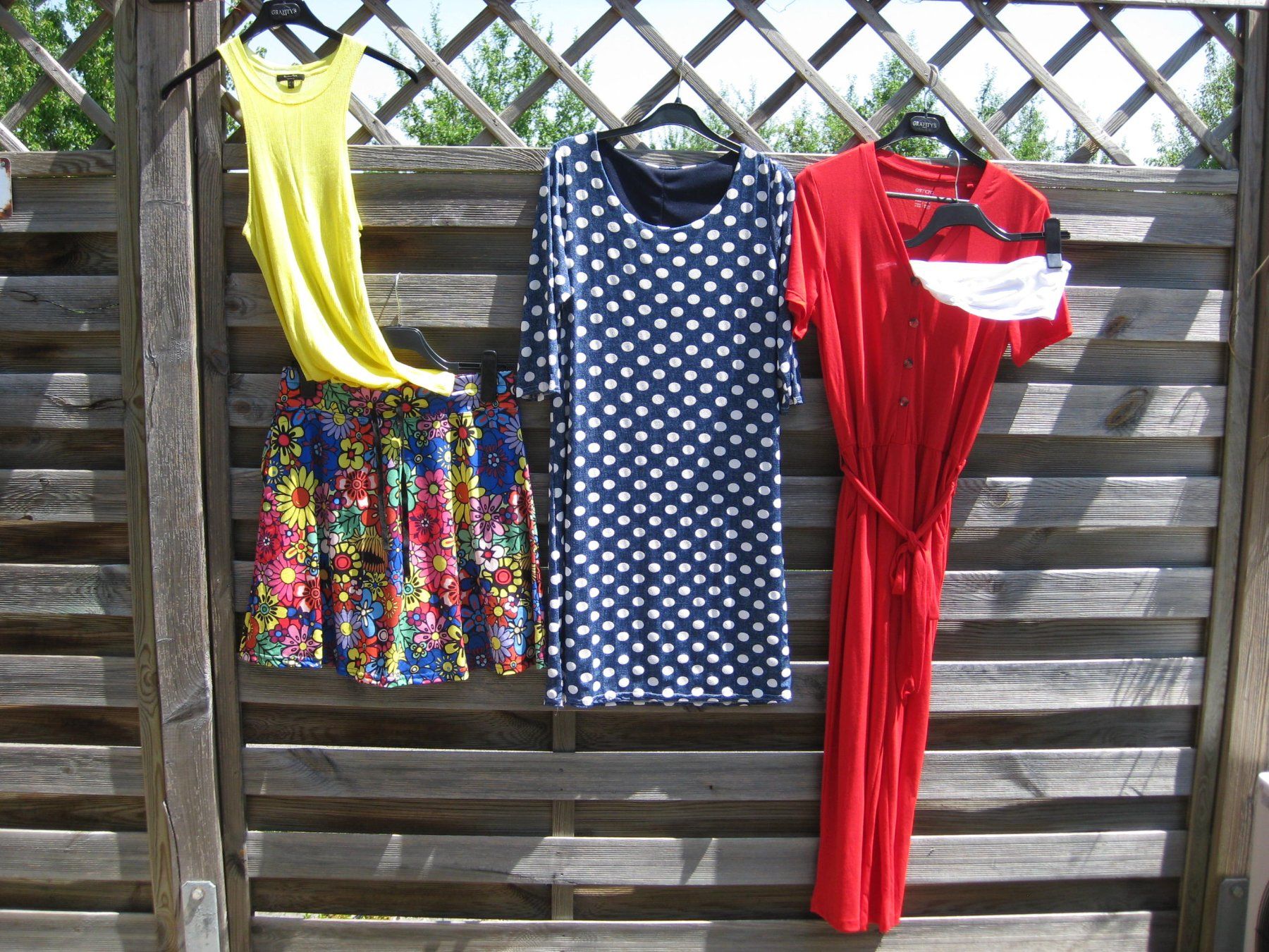 Lotti di vestiti: Set mit Polka Dots und Marke Massimo Dutti Gr.M/40/42 – Nuovo (secondo la descrizione) da Steinmaur venduto da Daka36