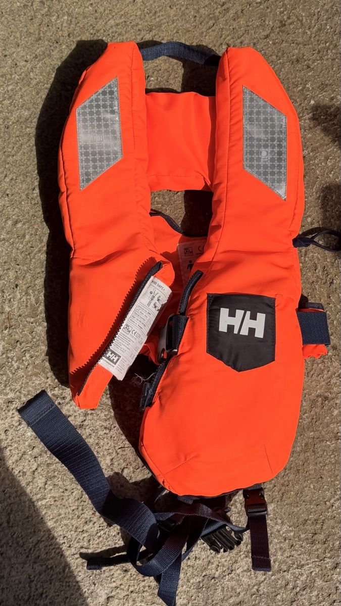 Helly Hansen Giubbotti di salvataggio: Helly Hansen Schwimmweste 10 - 25 kg – Usato da Radelfingen venduto da roger302