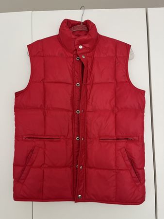 Weste/Gilet mit silbernen Knöpfen Rot Grösse S