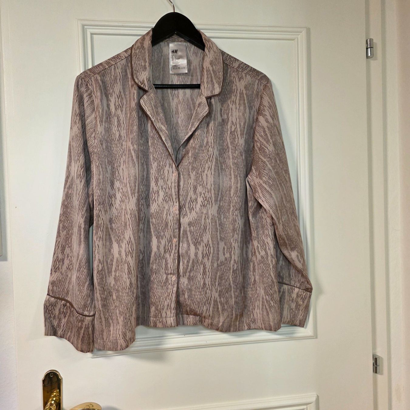 H&M Camicette: H&M Bluse/Top L Satin-Optik gemustert – Usato da Wald ZH venduto da CapLux 8