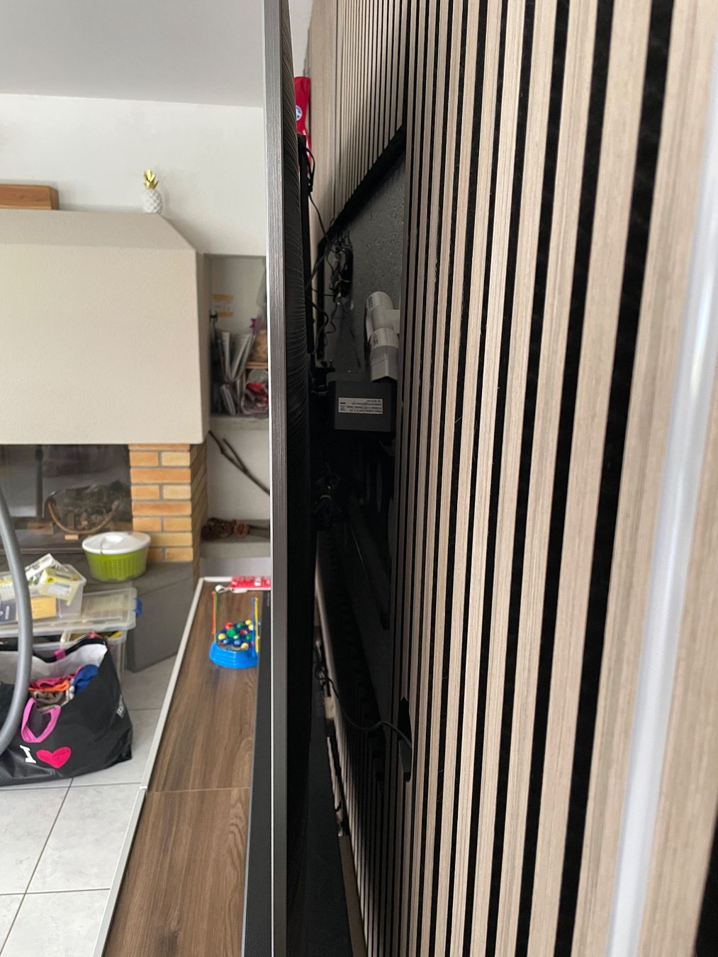 Samsung Televisori: Samsung Qe75q7fn 75", LCD, 4K, 2018 – Usato da Sarmenstorf venduto da remoLH44 1