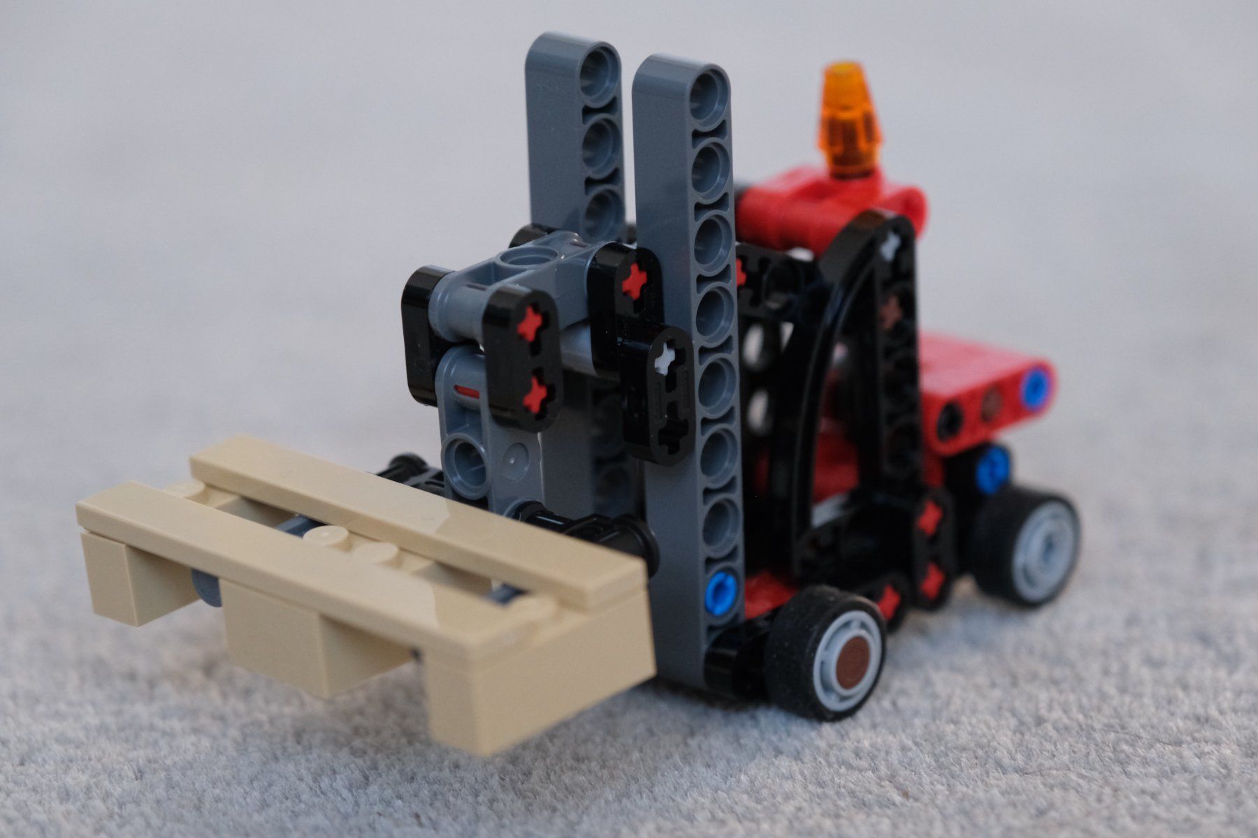 Lego Kit di costruzioni: Lego Technic set 30655 Gabelstapler mit Palette Transpalette – Usato da Nyon venduto da JJZA