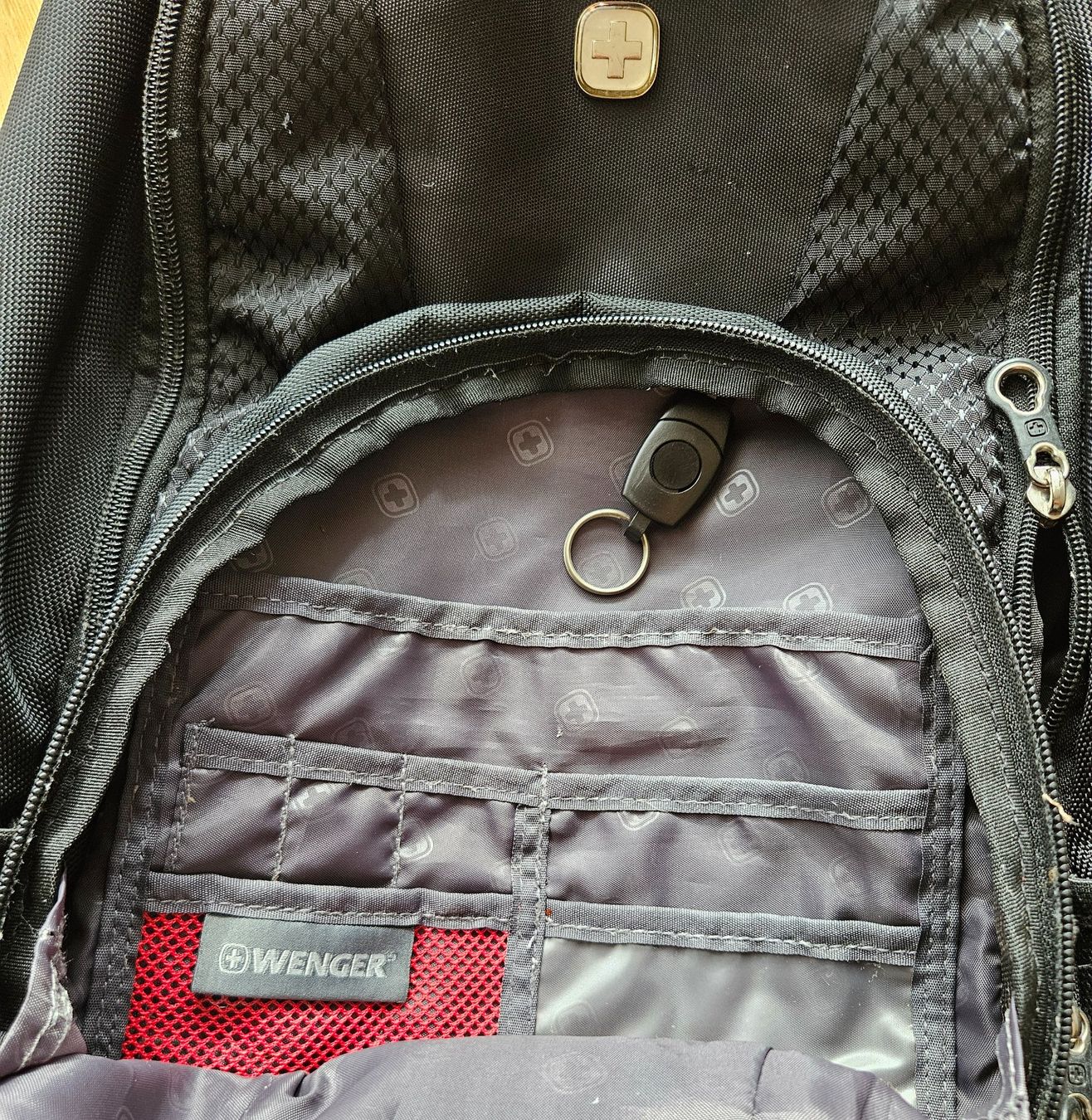 Wenger Zaini: Wenger Airflow Rucksack – Usato da Konolfingen venduto da yve_z5xr 2