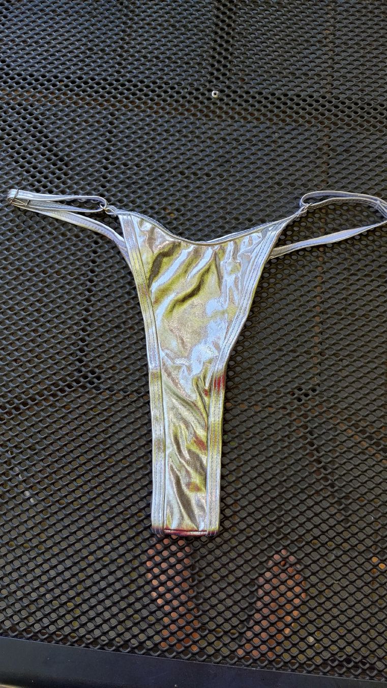 Altra biancheria intima: String Damen Silber S – Nuovo e nell'imballaggio originale da Dulliken venduto da fel_xk2r 1