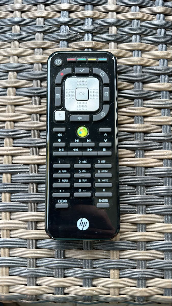 Fernbedienungen: Telecomando HP originale – Defekt aus Rümlang von Azzard86