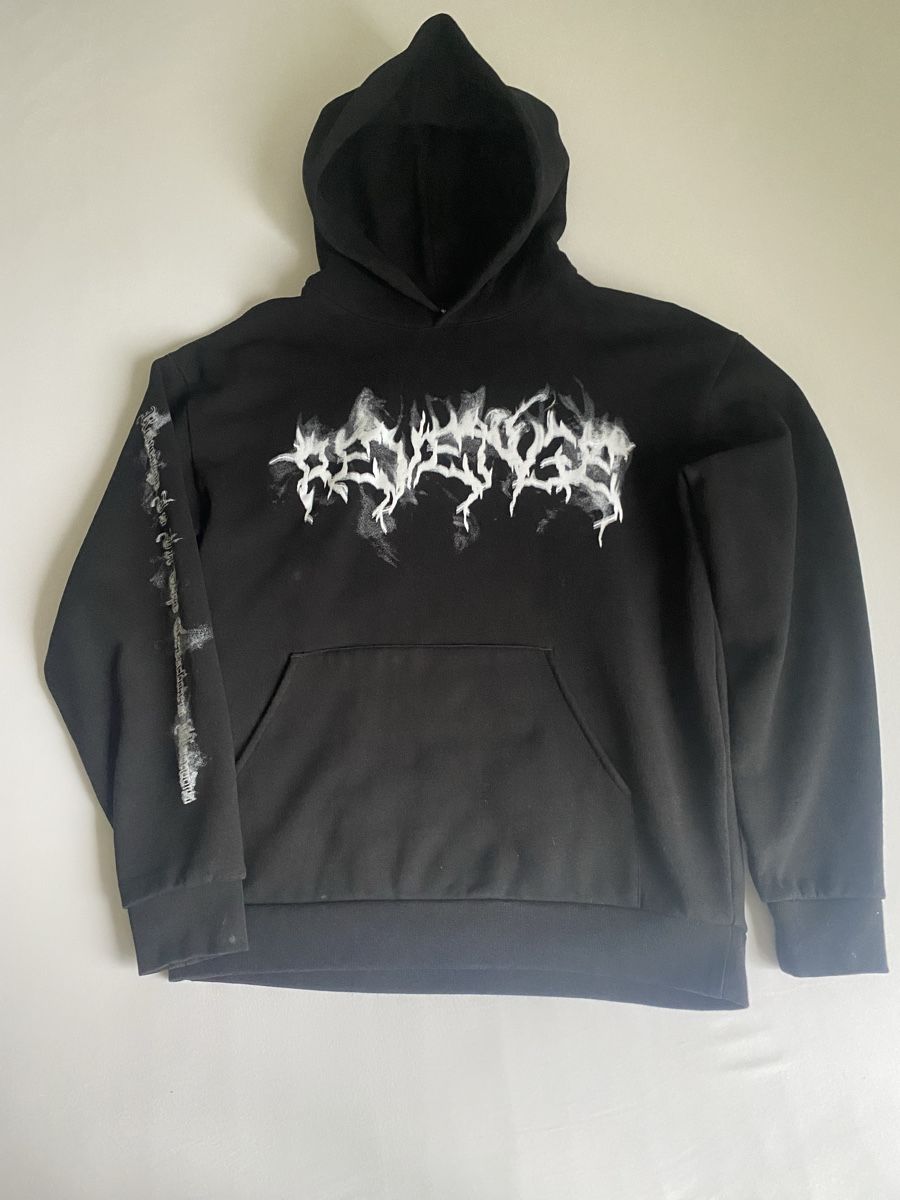 Maglioni & Felpe: Revenge Hoodie – Usato da Zürich venduto da micha_mm