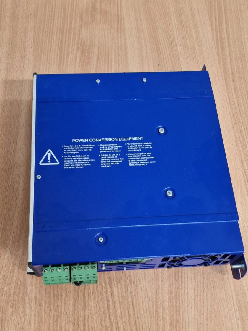 Componenti elettronici: Danfoss Servostar 603 Servo Servoregler Frequenzumrichter – Usato da Chur venduto da shop.chur 1