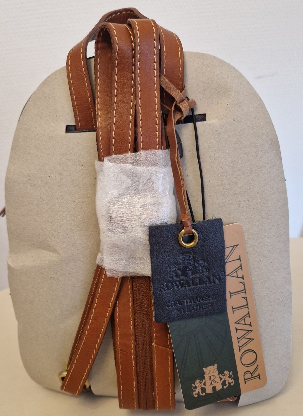 Zaini: Echt Leder Rucksack von ROWALLAN – Nuovo e nell'imballaggio originale da Horn venduto da Minerva67 1