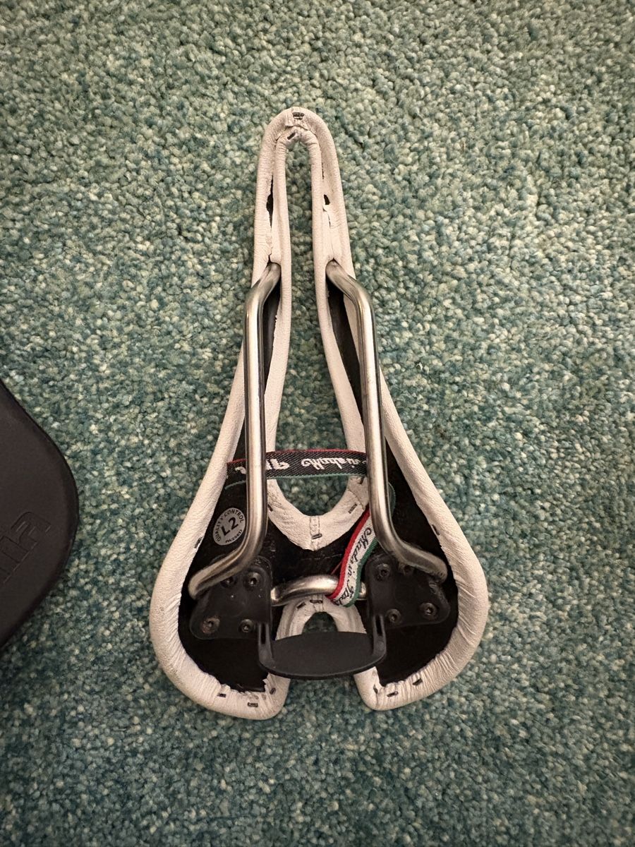 Pezzi di ricambio: Selle SMP Chrono (24x12.5cm) – Usato da Zürich venduto da ChrisCF 2