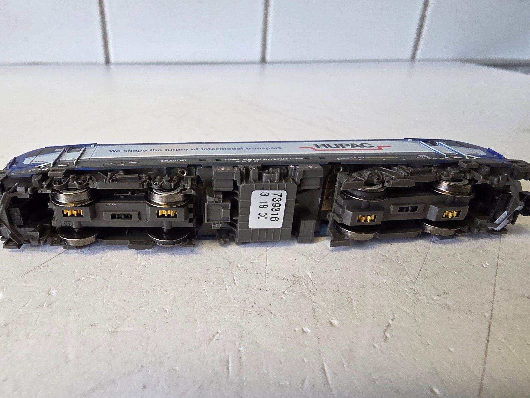 Fleischmann Modellini di ferrovie: E-Lok HUPAC, BR 193 "Vectron", mit Schnittstelle – Nuovo (secondo la descrizione) da Seuzach venduto da Loeckeli01 6