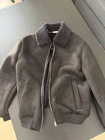 Zara Bomberjacke
